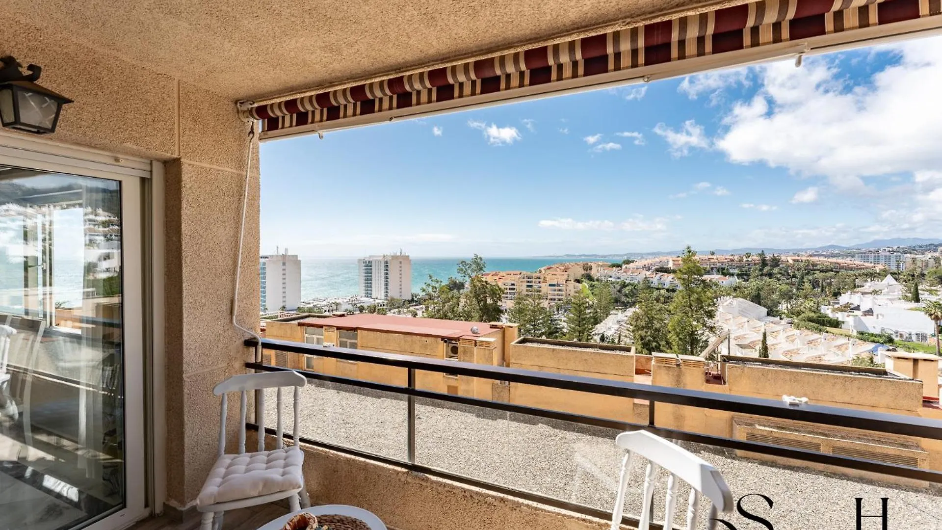 Marvelous Views, Pools, Steps To The Beach! بينالماذينا 0*,  إسبانيا